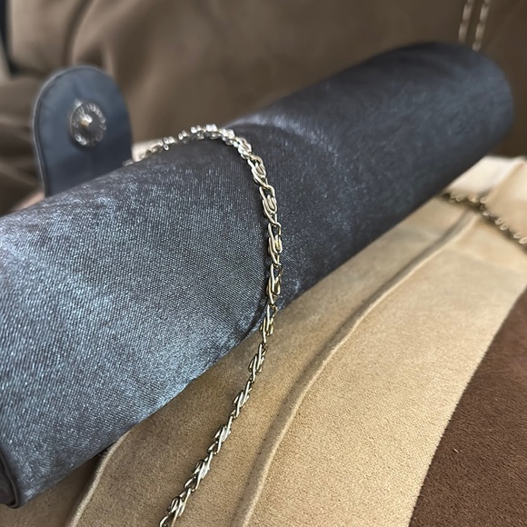 Vintage 1950s Silver Lame Clutch Purse with chain Handle - Picture 3 of 9